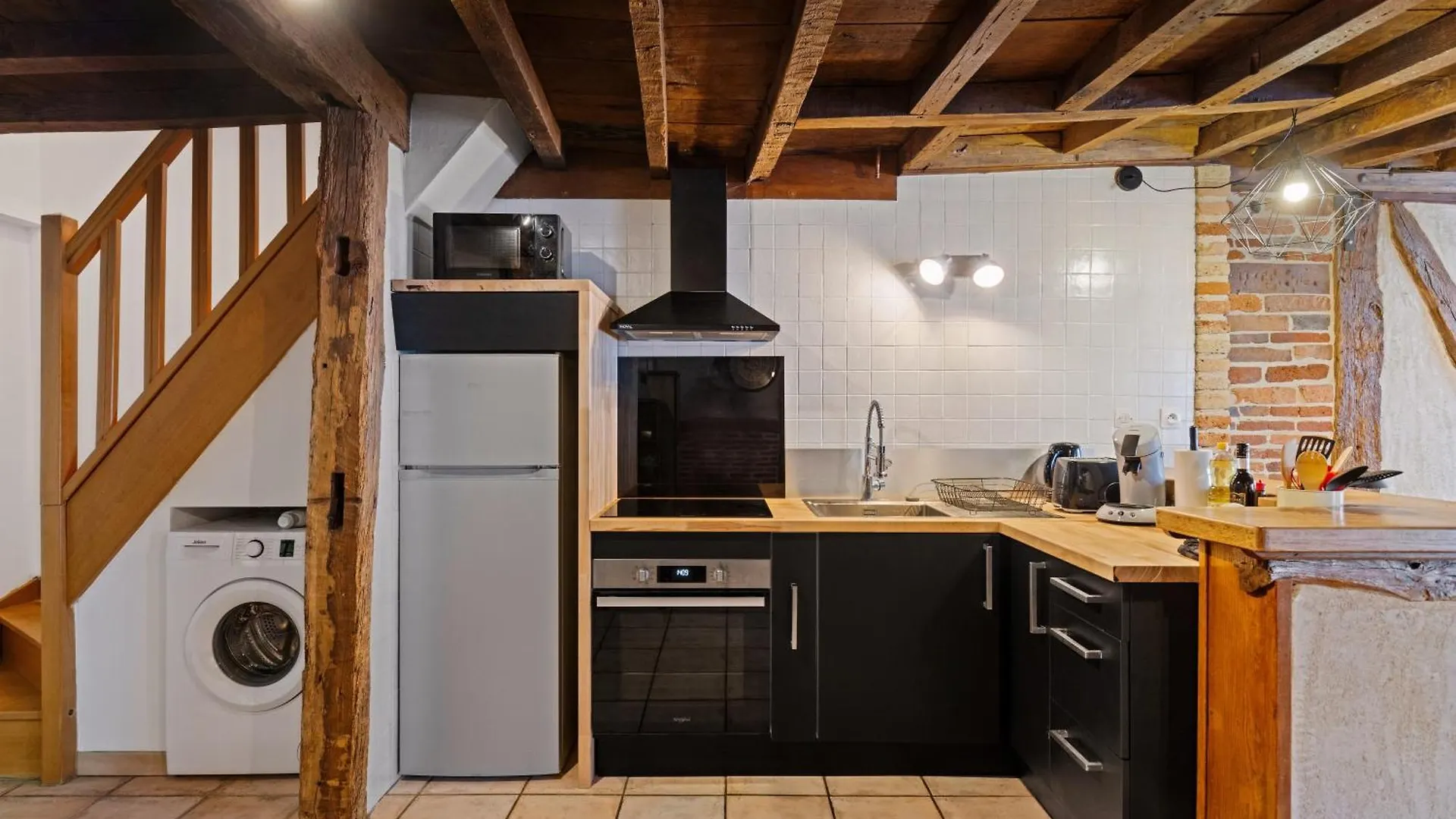Les Chambres Tonics Montrevel-en-Bresse 0*,  France